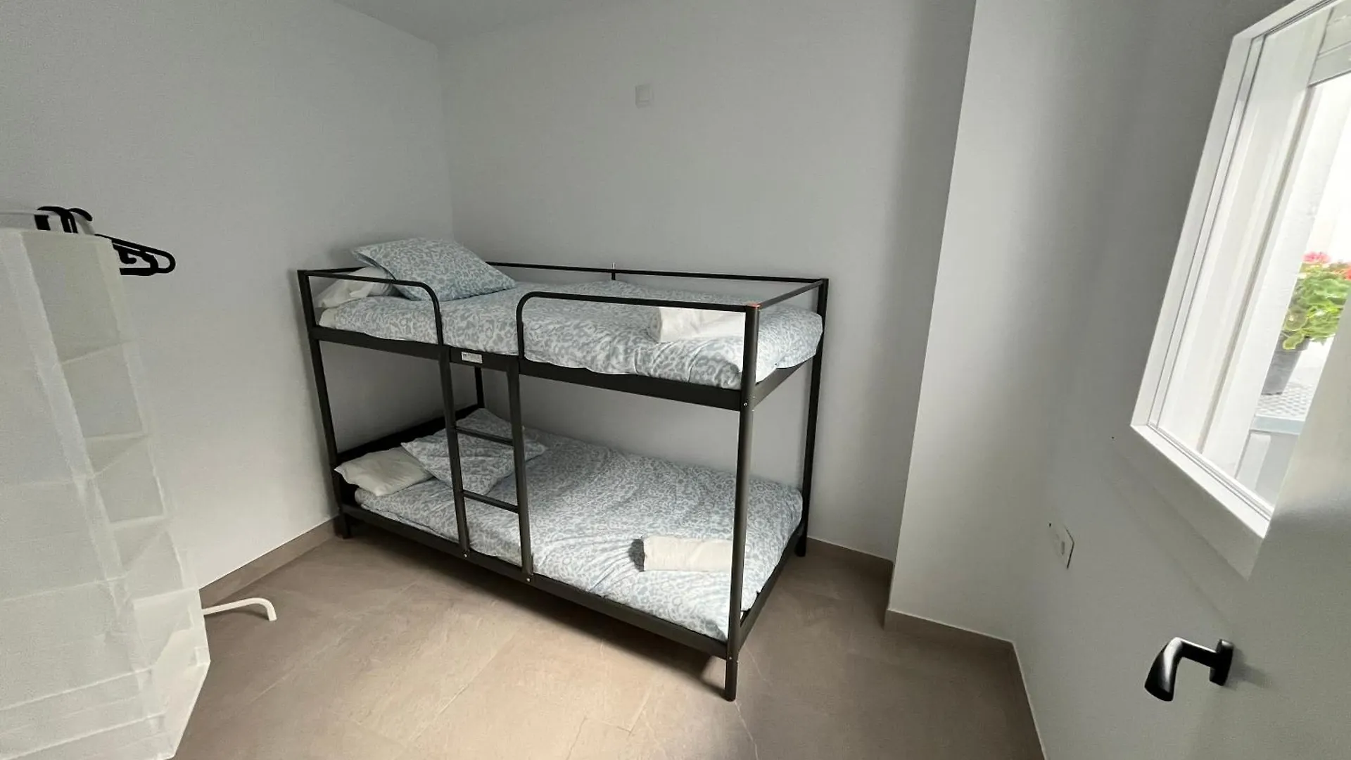 Apartment Apartamento La Placeta Alameda